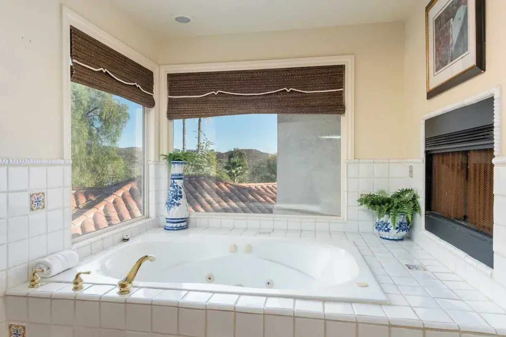 Private Estate w/ Pool, Hot Tub & Tennis Court Near Encinitas The Ranch by Avantstay