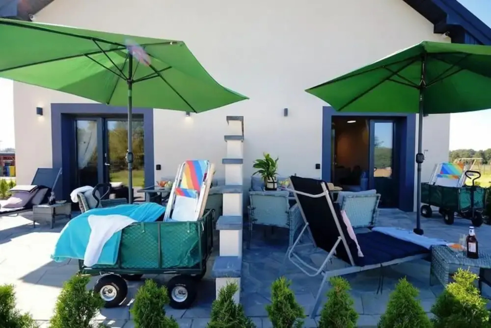 Spacious Holiday Home With a Terrace, Mielenko