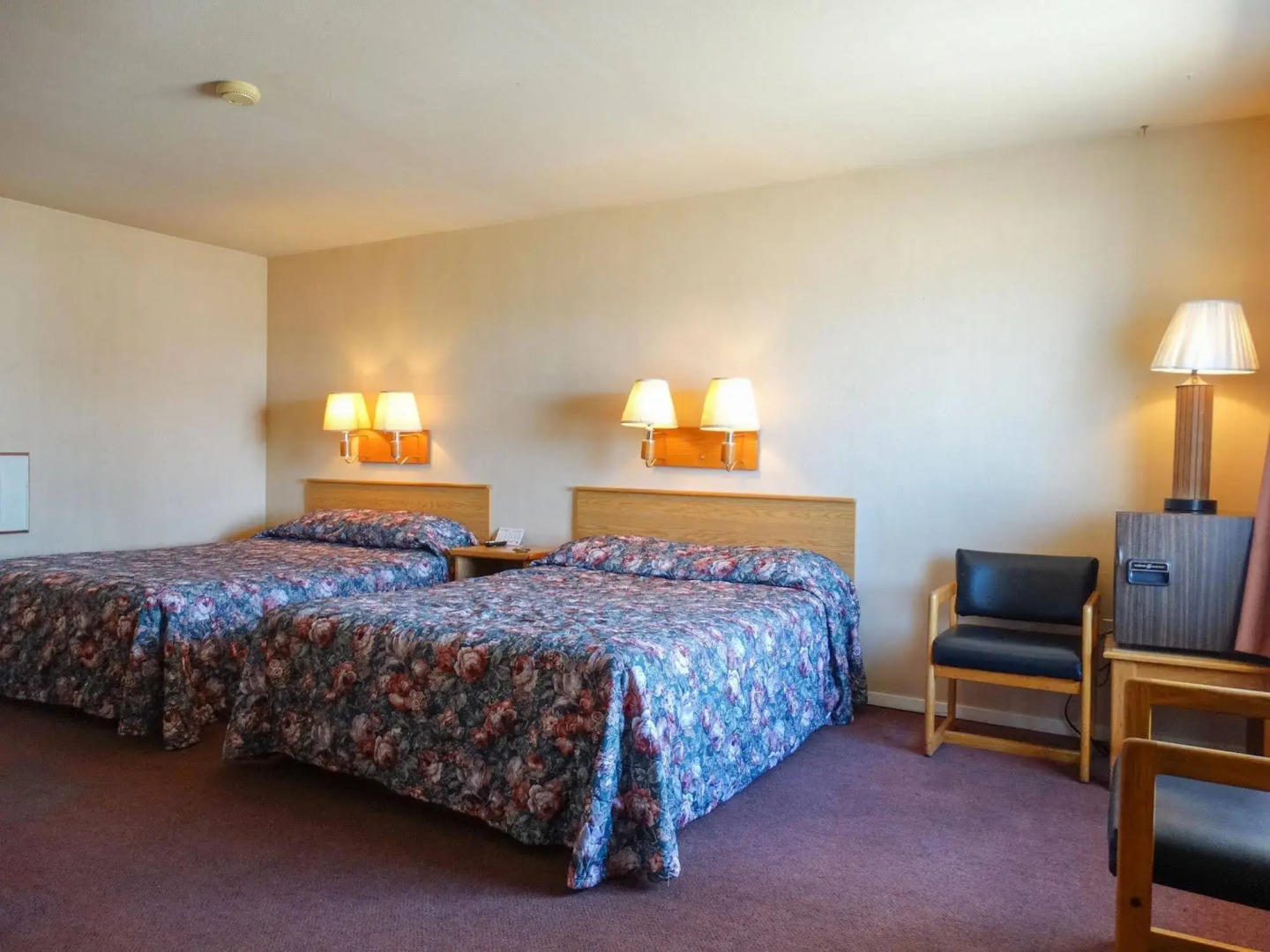 Blue and White Motel