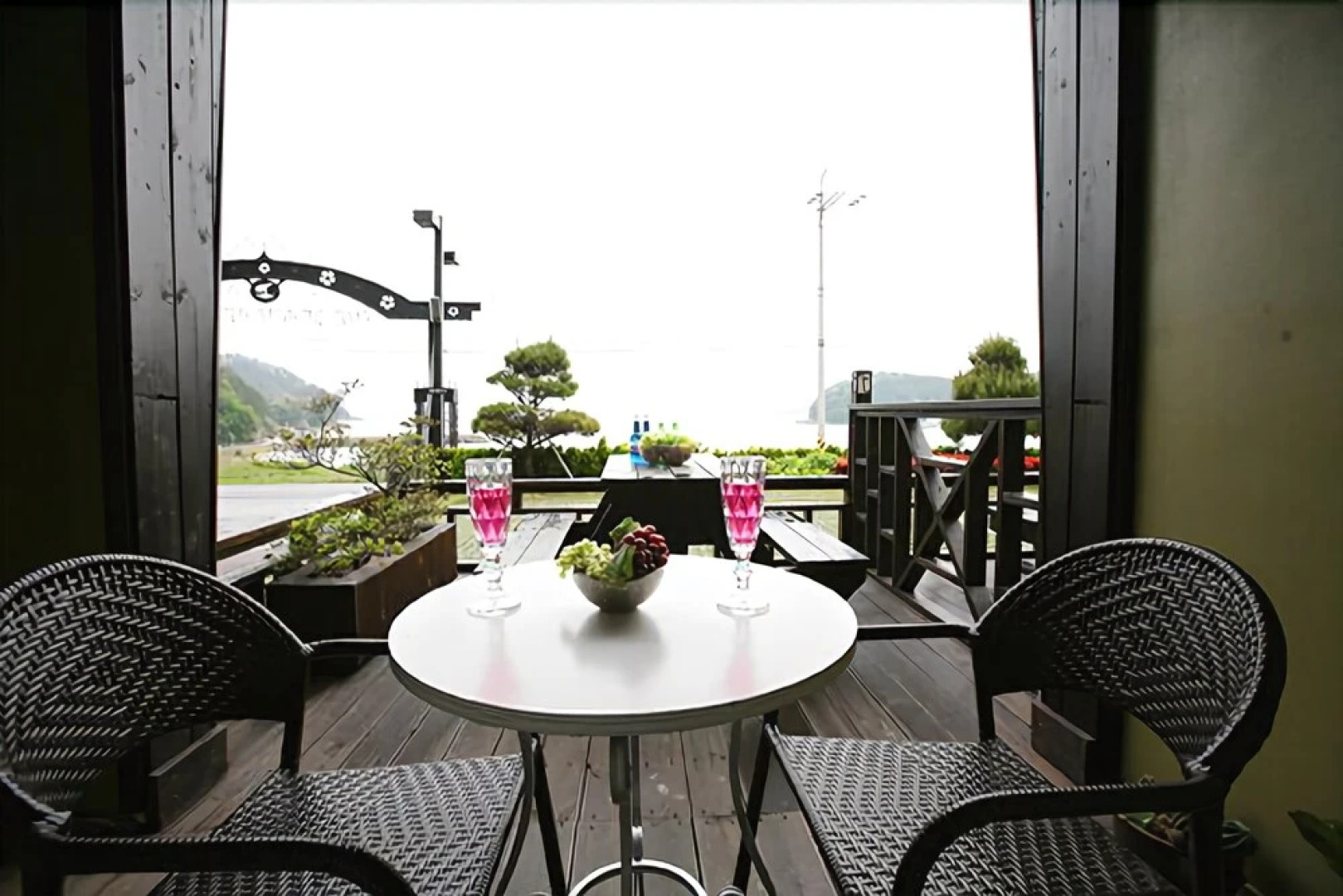 Geoje The Beach Pinx Pension