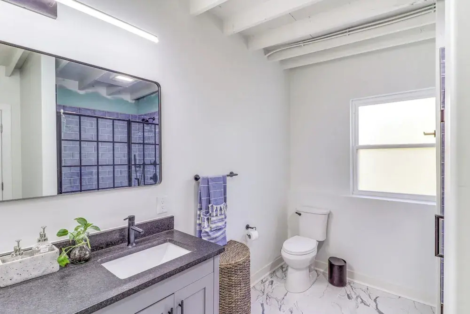 Modern Buckeye Lake Retreat: Game Room & Fire Pit!