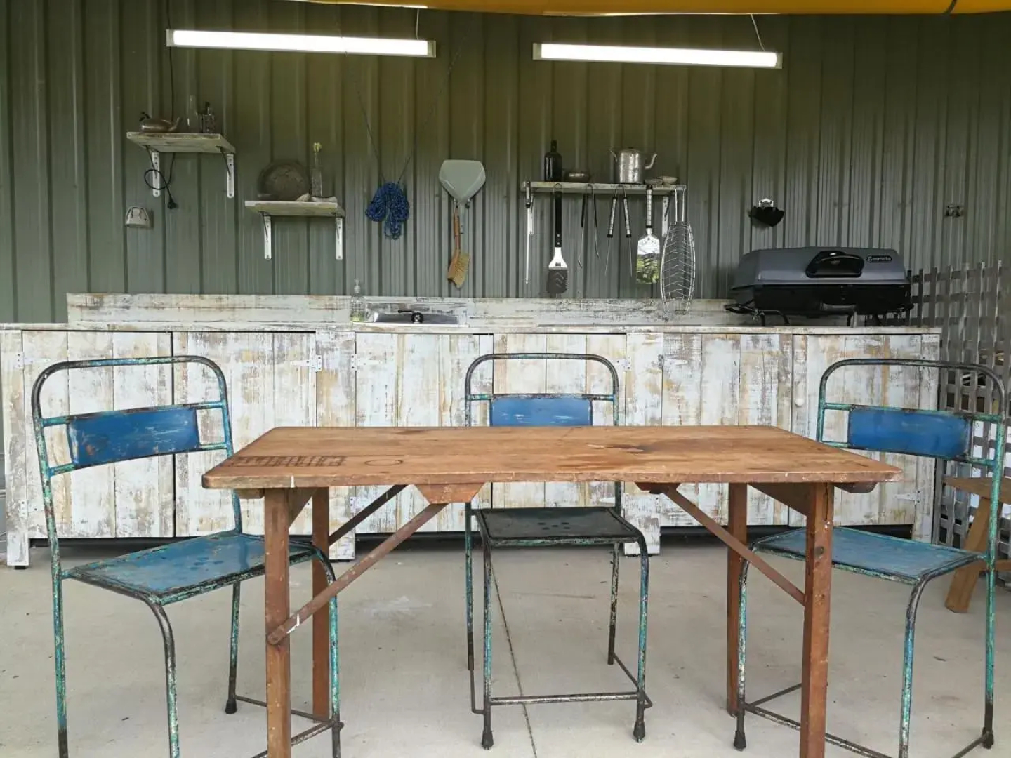 Kakariki Rooms, Kotare House