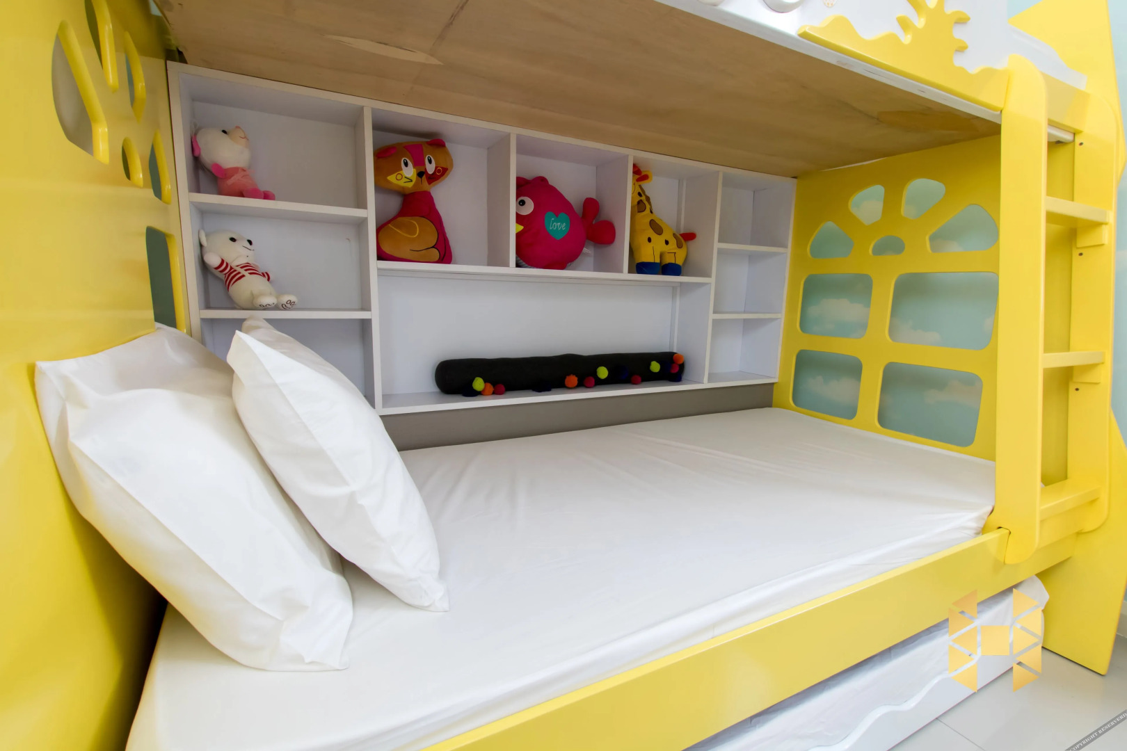 D Pristine Family Suites By Holi