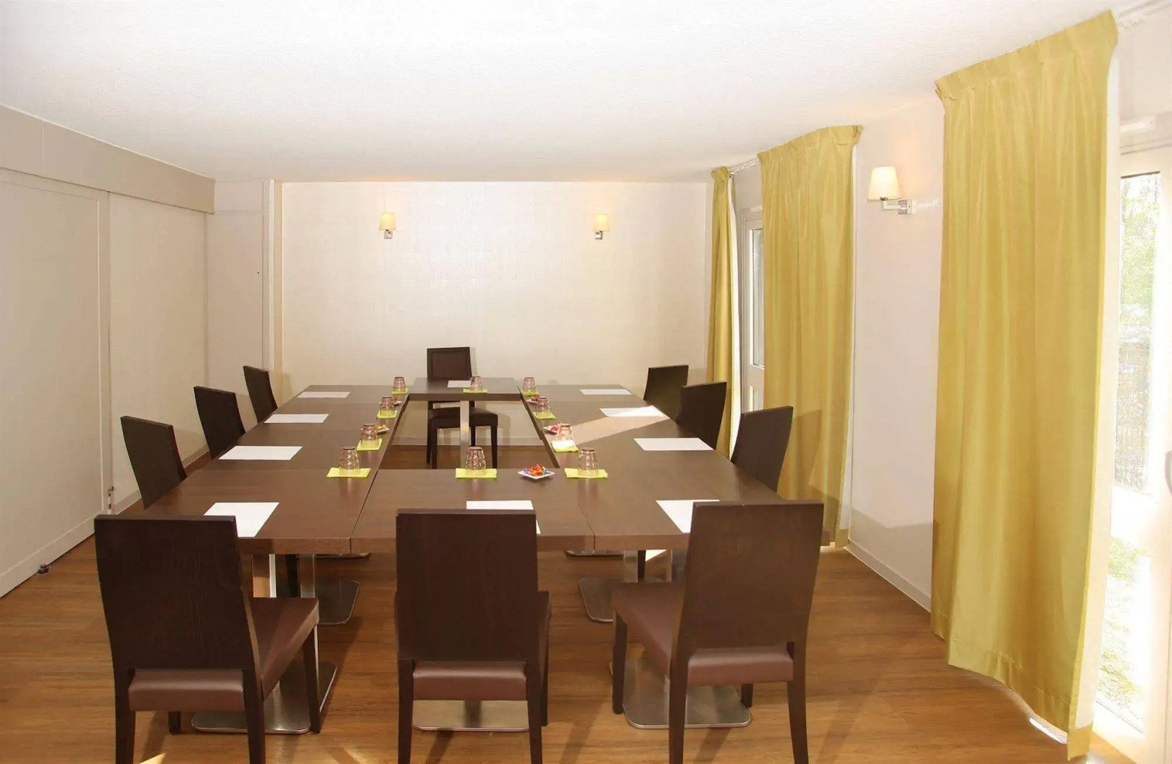 Hôtel Inn Design Langres Resto Novo