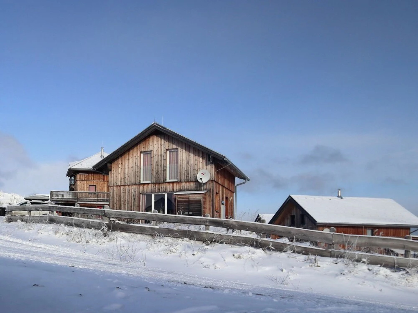 Mountain Chalet in Klippitztörl Near Forest With Garden & Parking