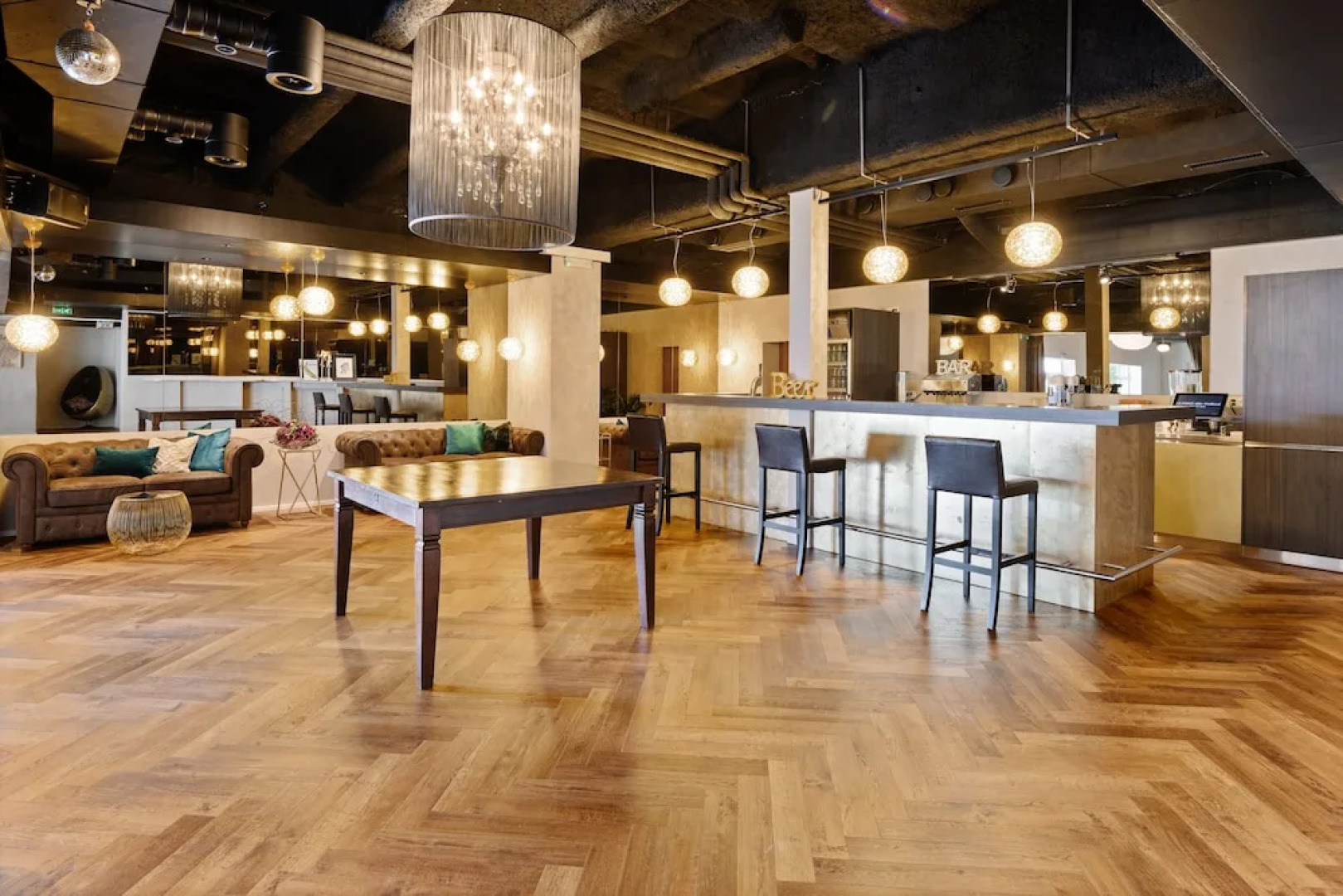 Apart-Hôtel Pont-de-Thielle