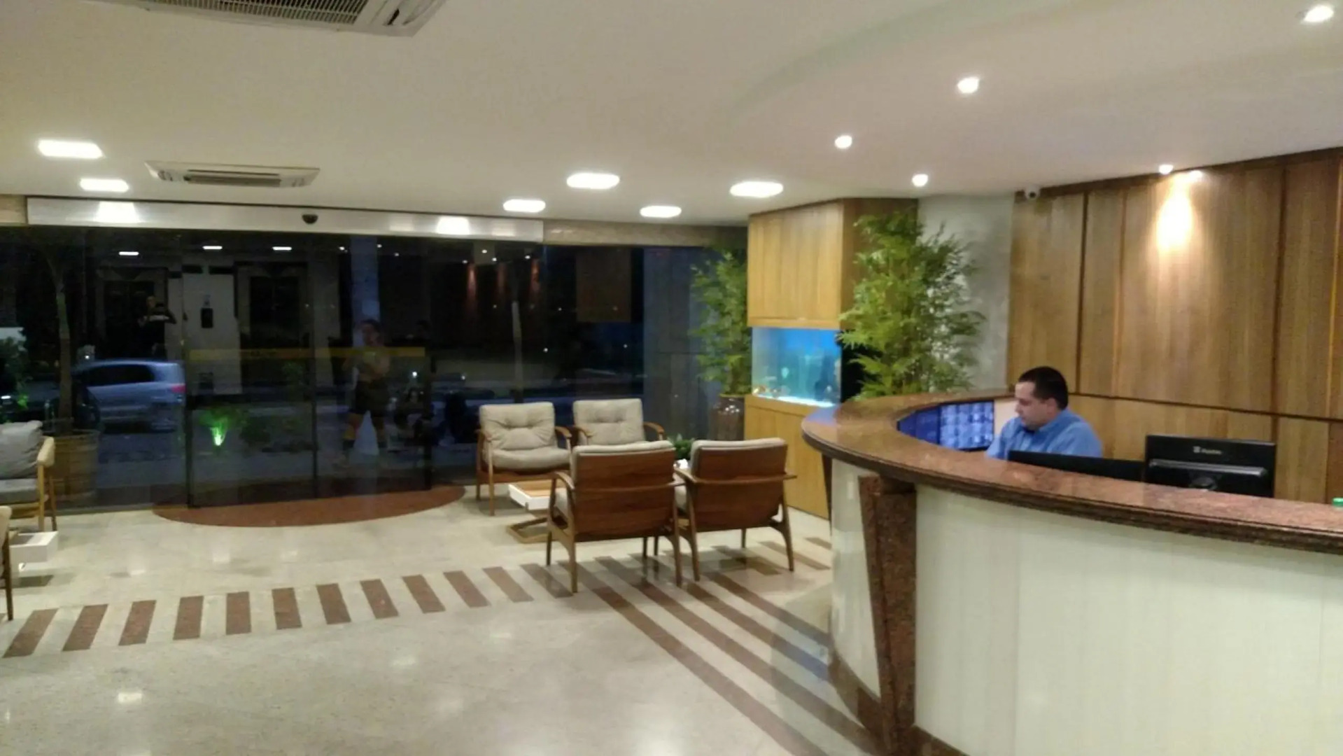 Flat Pasárgada 812, Free Bikes, pé na praia