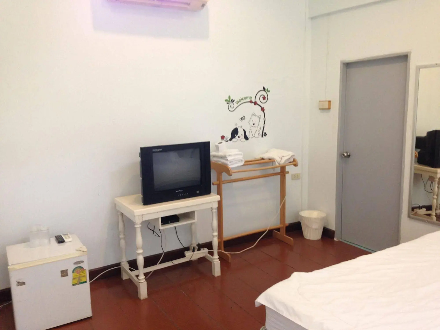 Young Coconut Garden Home Resort