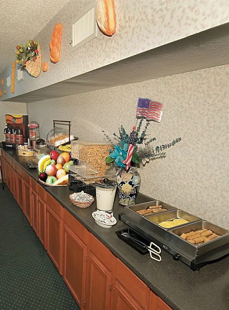 Premiere Inn & Suites