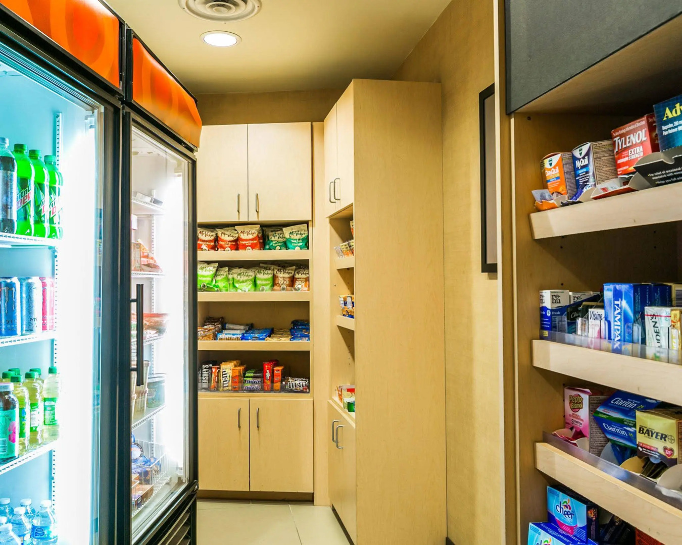 Cambria Hotel Denver International Airport