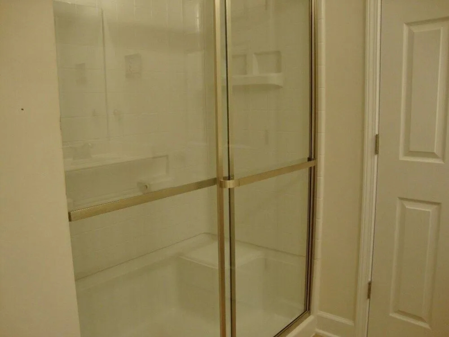 Egret Run #214 3 Bedrooms 3.5 Bathrooms Townhouse