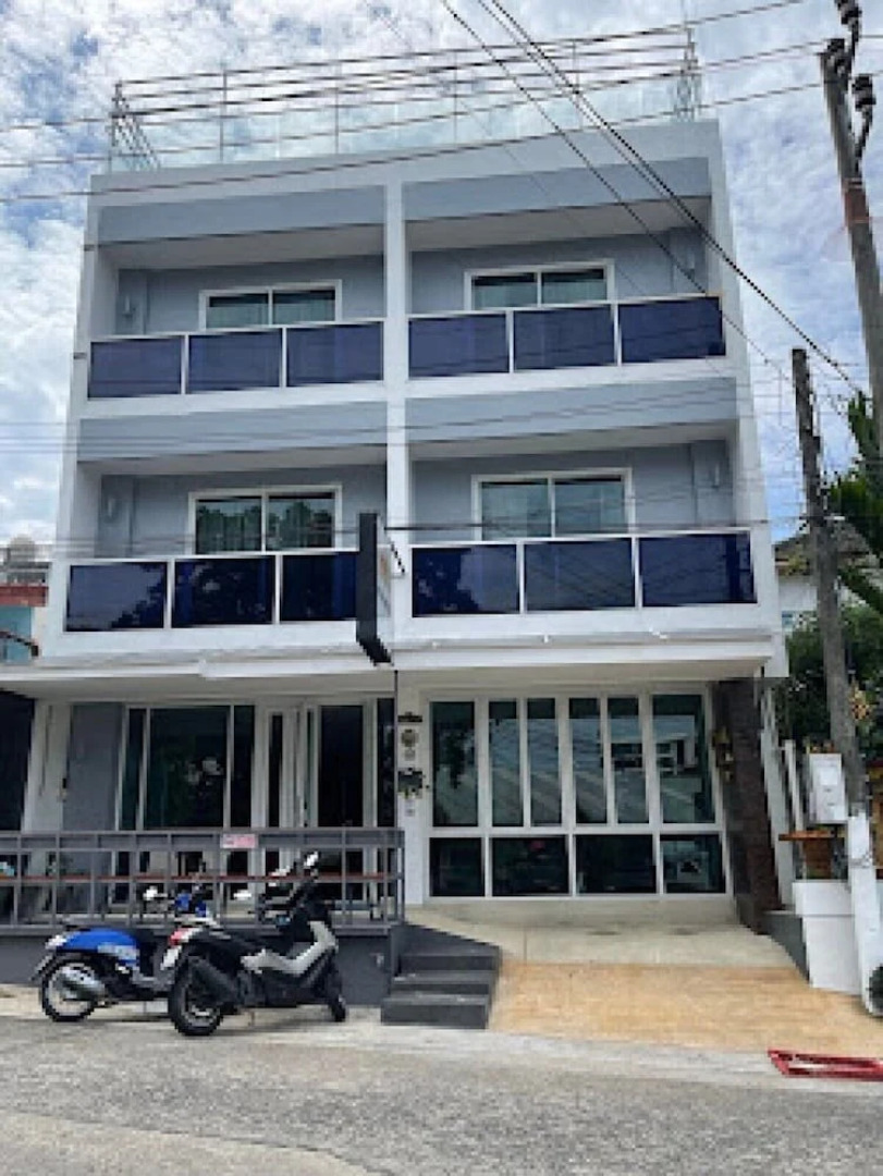 Отель La Xenia Kata Beach