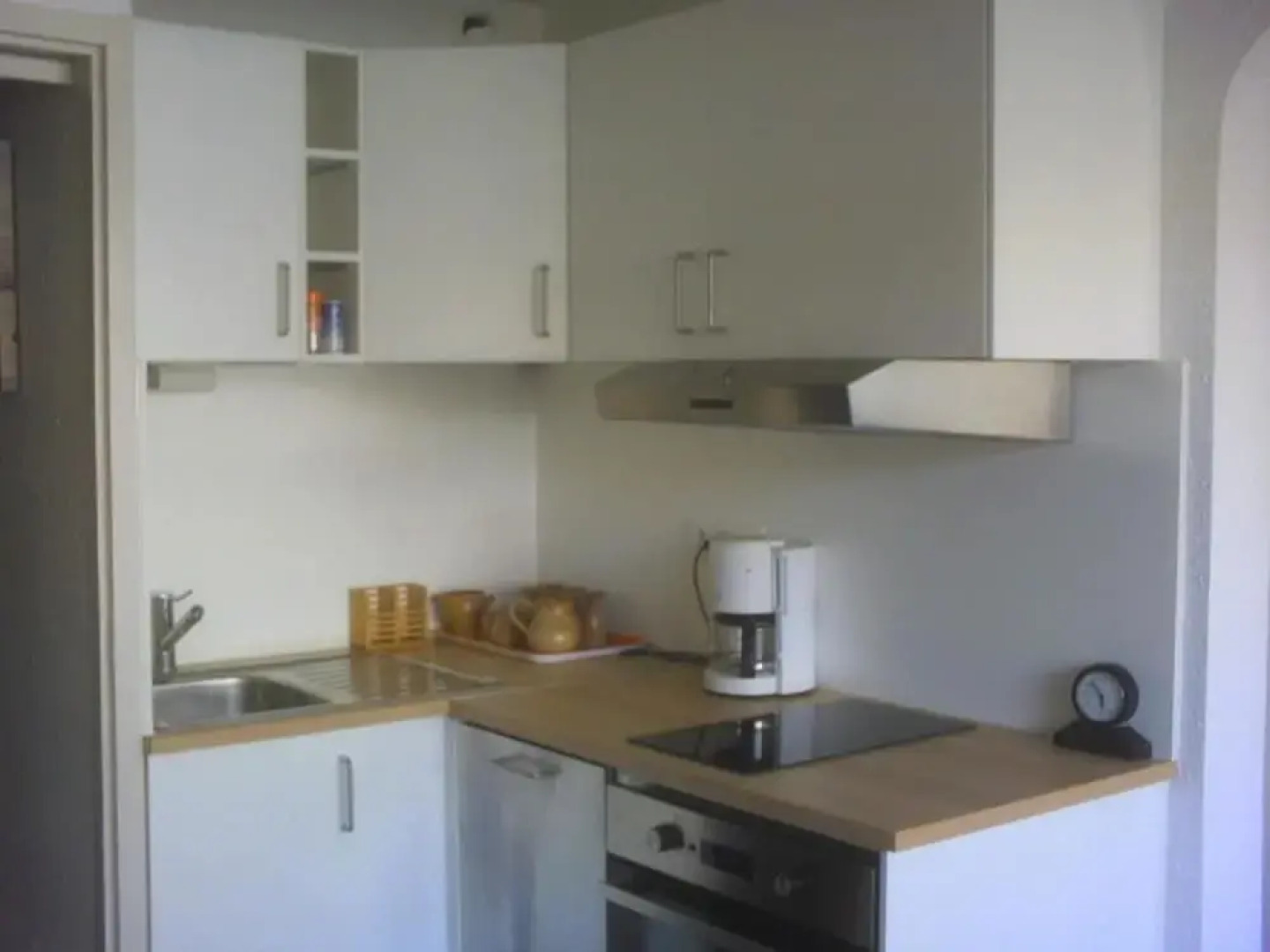 Apartment With 2 Bedrooms in Huez, With Wonderful Mountain View and Furnished Balcony - 30 m From the Slopes