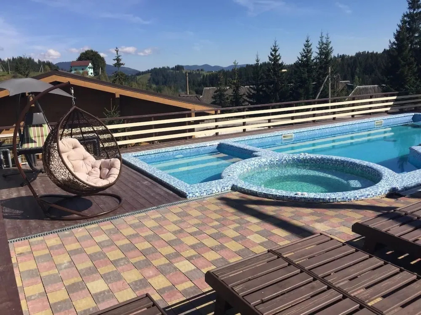 Villa Parliament Yablunytsya