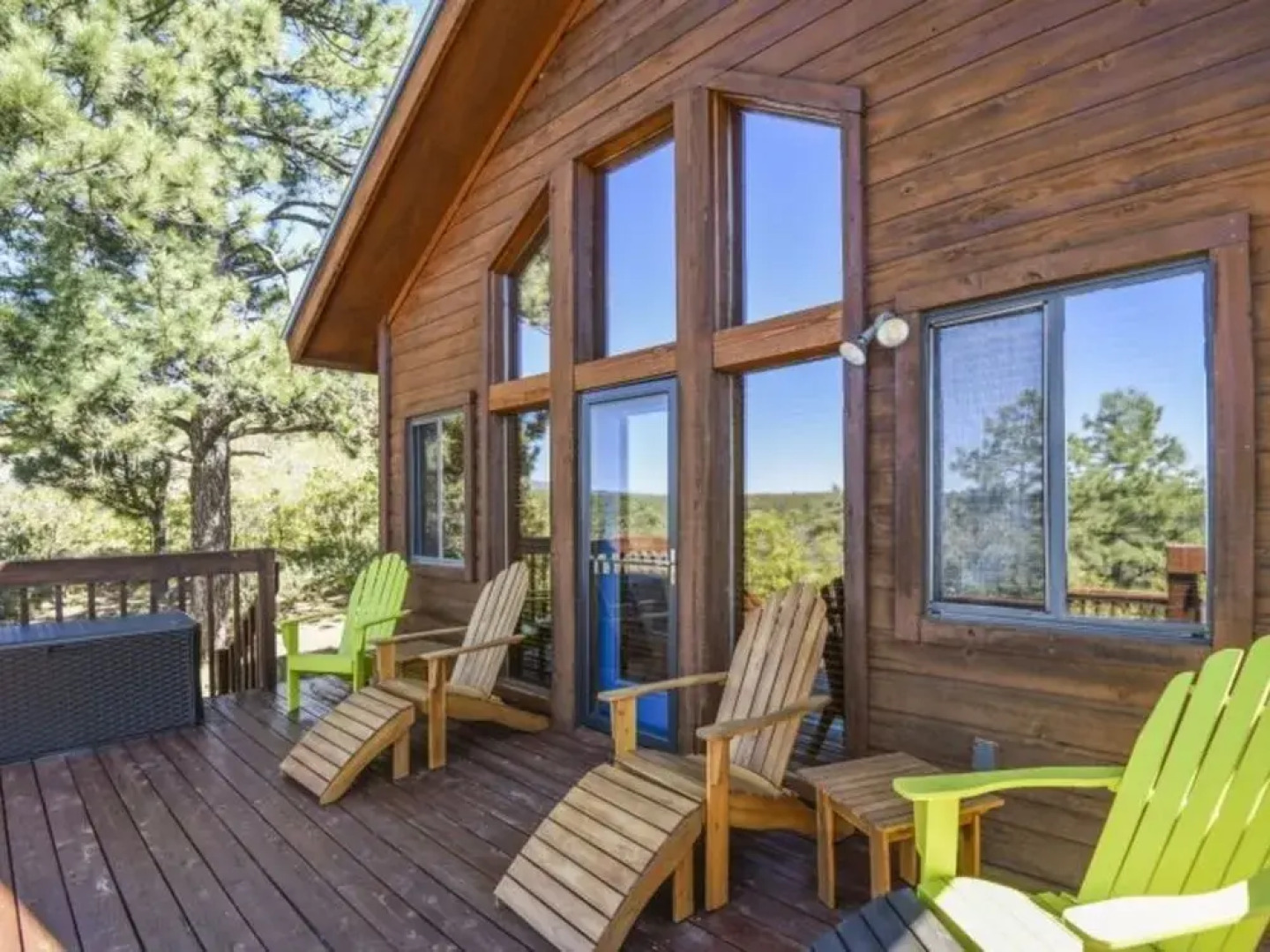 Pine Vista 3 Br Home by RedAwning