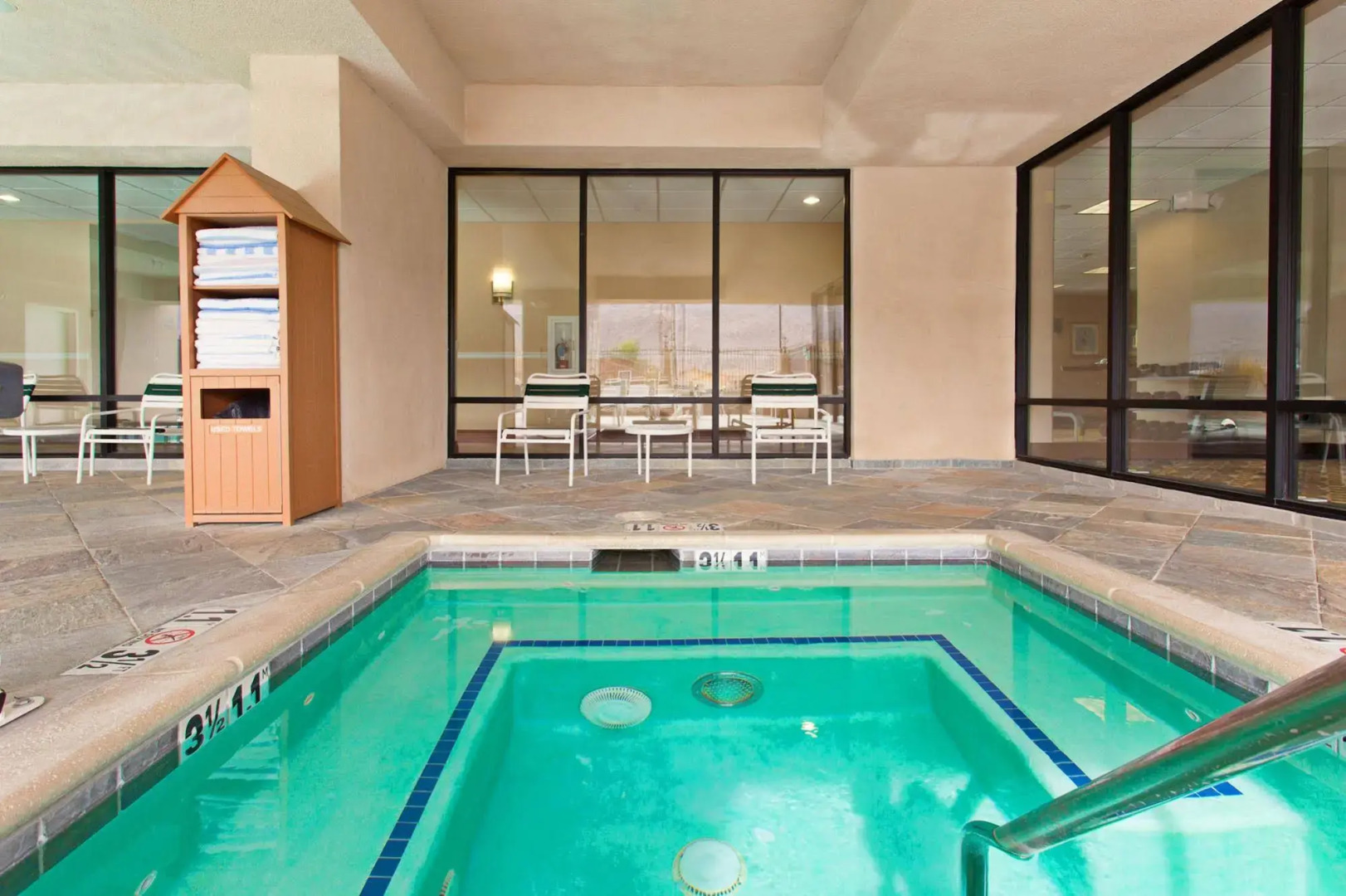 Holiday Inn Express Hotel & Suites Twentynine Palms by IHG