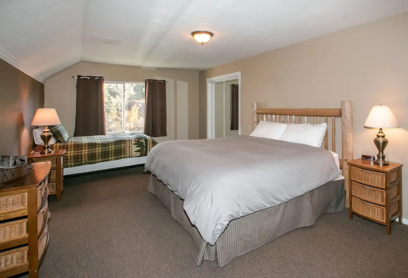 Leavenworth River Haus