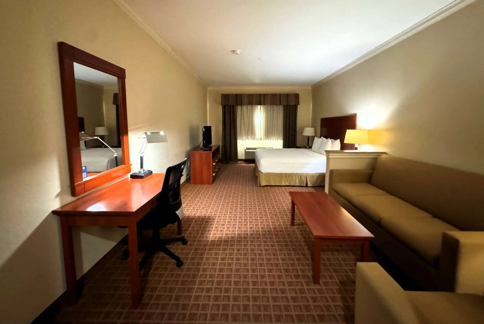 Ramada by Wyndham College Station