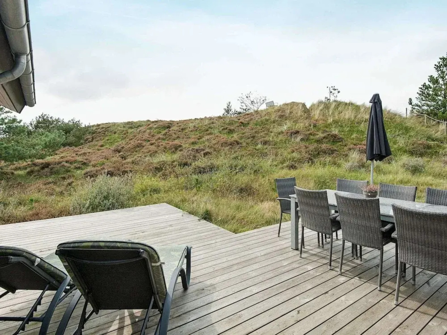 Scenic Holiday Home in Rømø with Hot Tub & Sauna