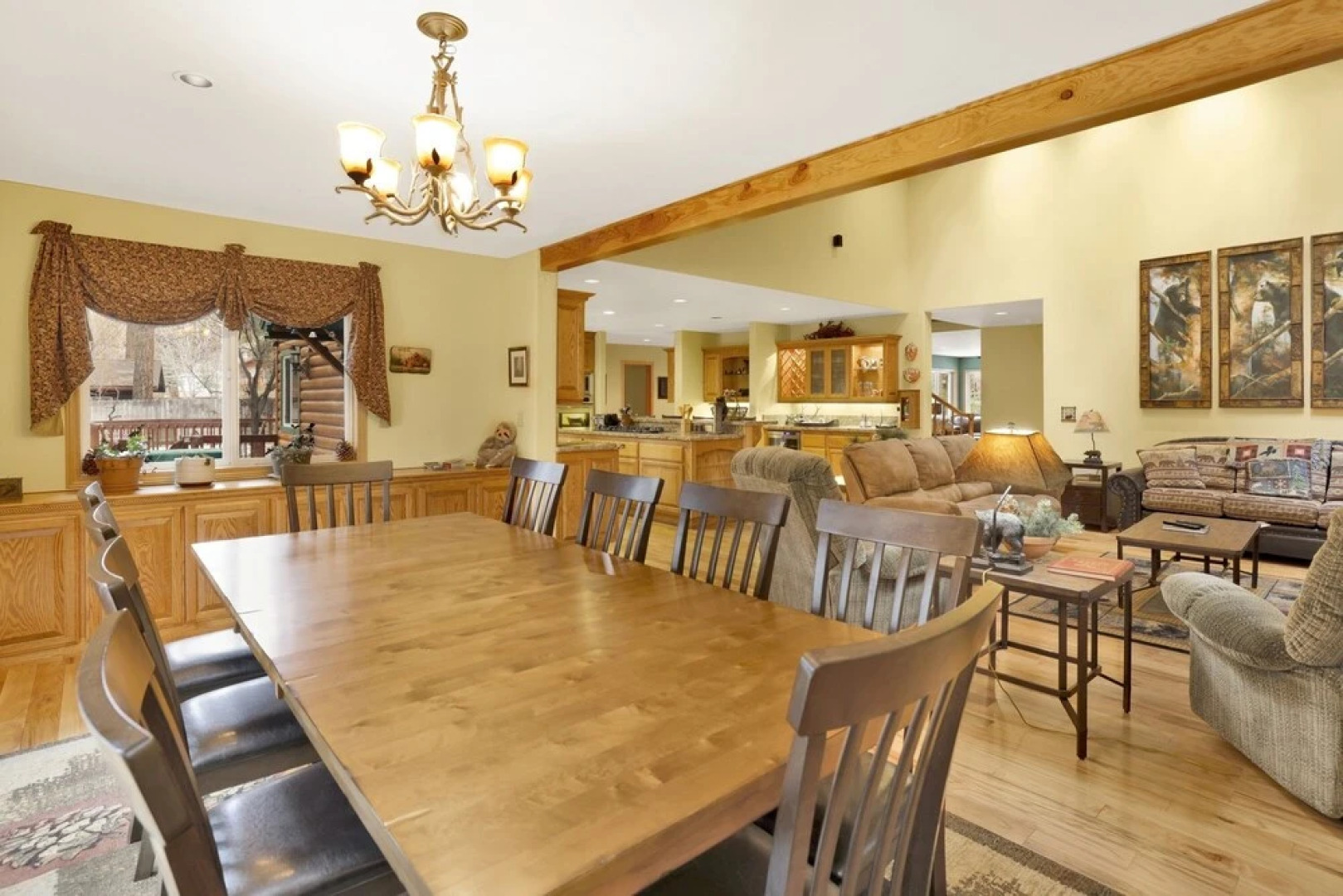 2246-fawnskin Log Cabin 4 Bedroom Home by RedAwning