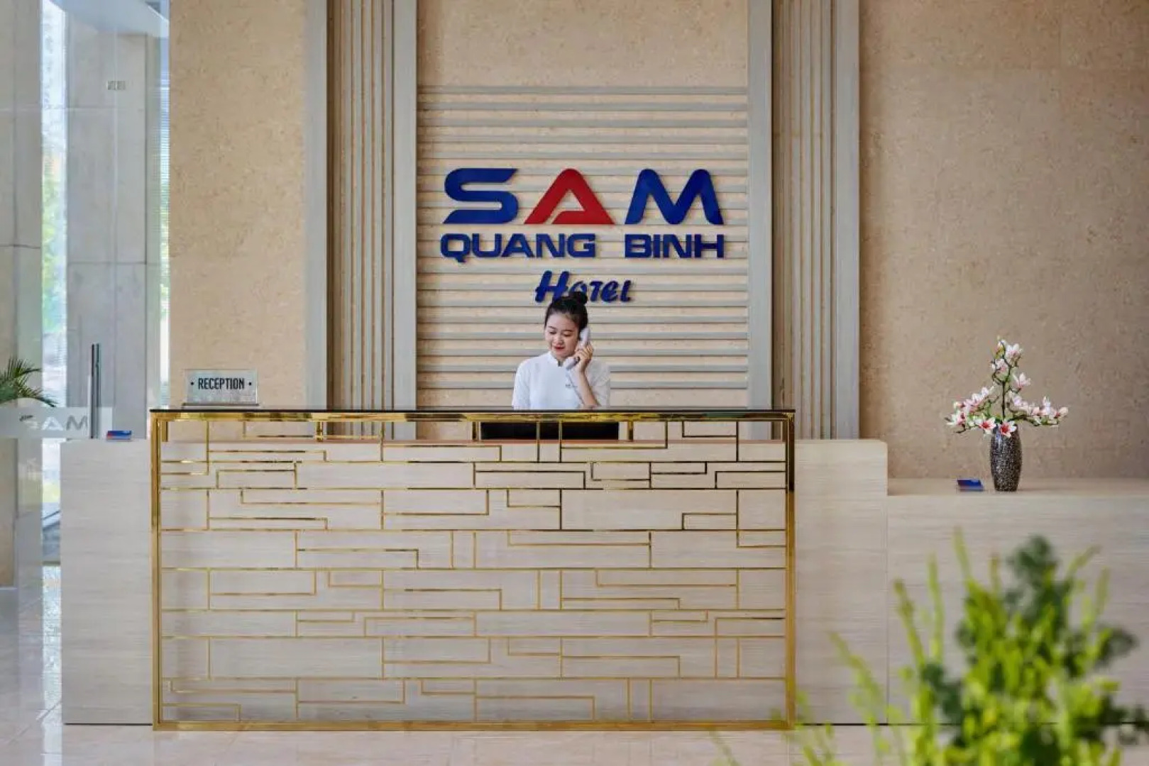 KHáCH SạN SAM QUảNG BìNH