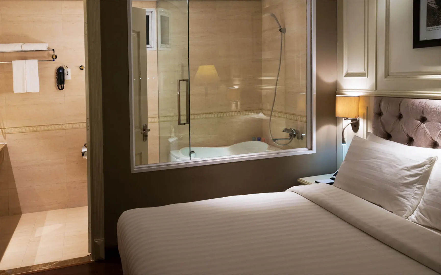 Silverland Jolie Hotel