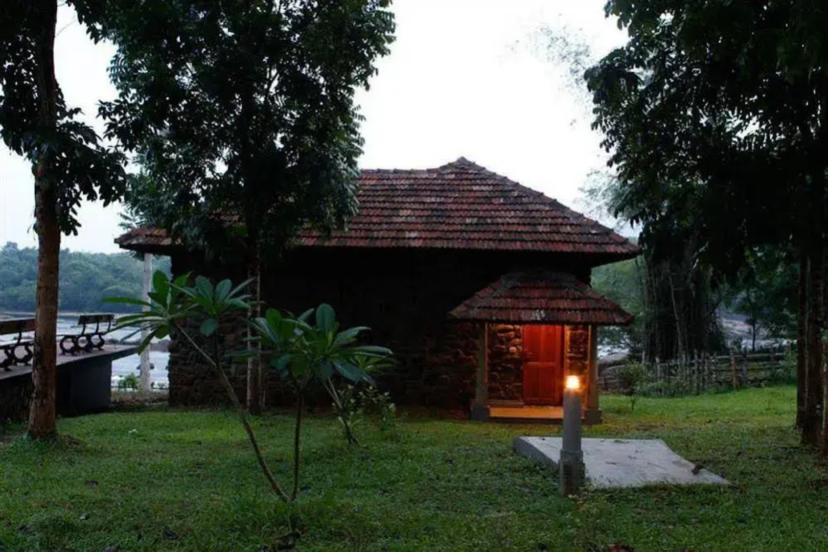 The Quiet by the river