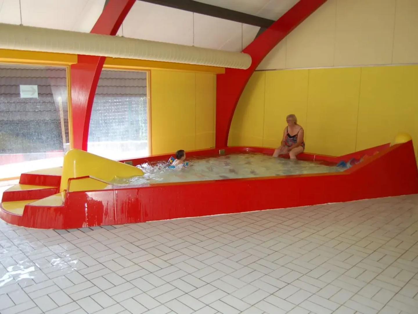 Cozy Detached Chalet With Terrace in the Durbuy Area