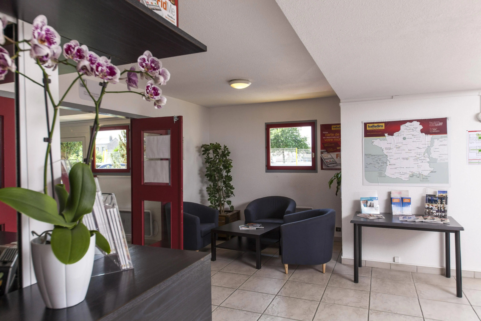 Hotel & Residence Calais Car Ferry