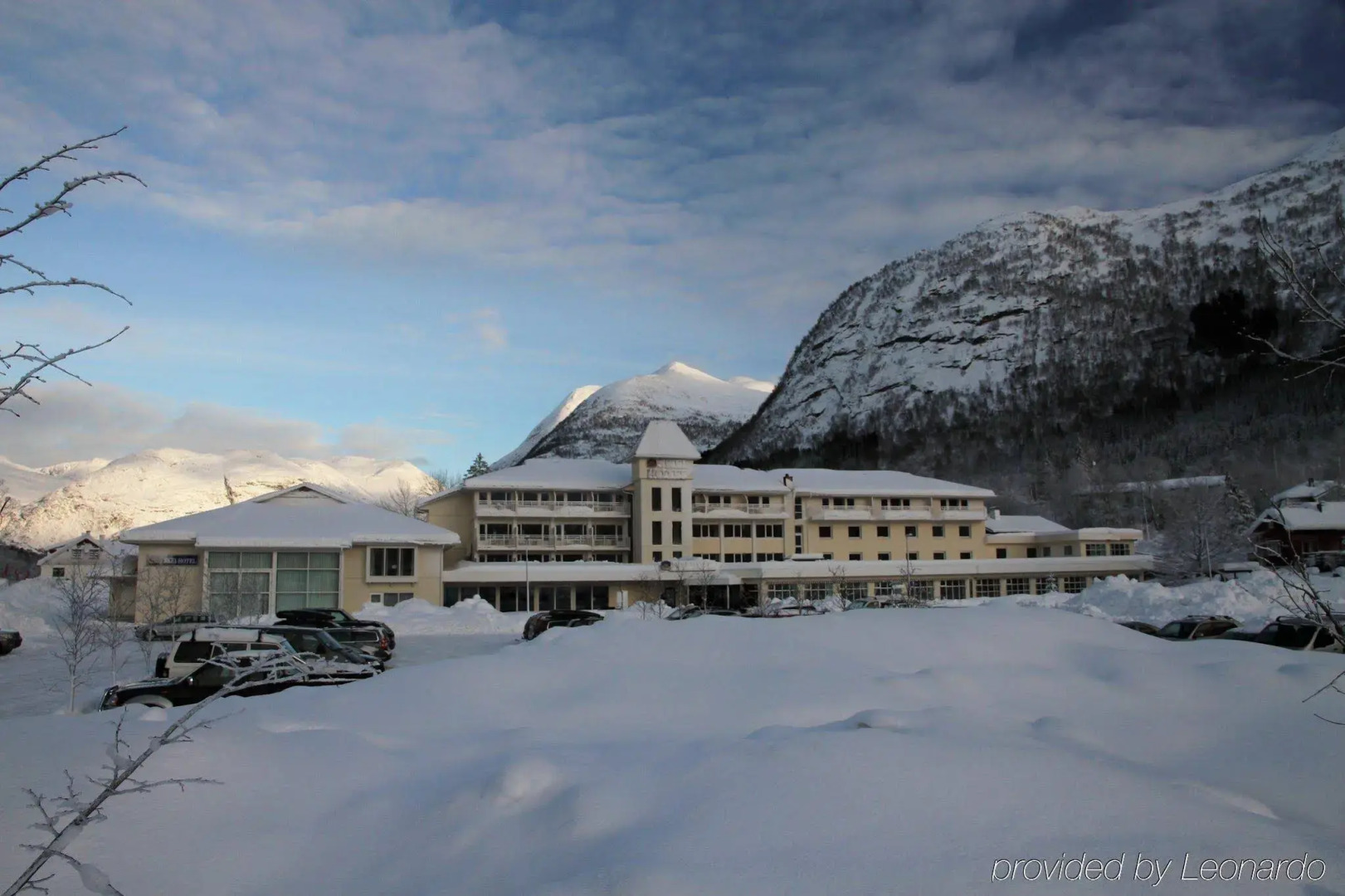 Отель Grand Skei