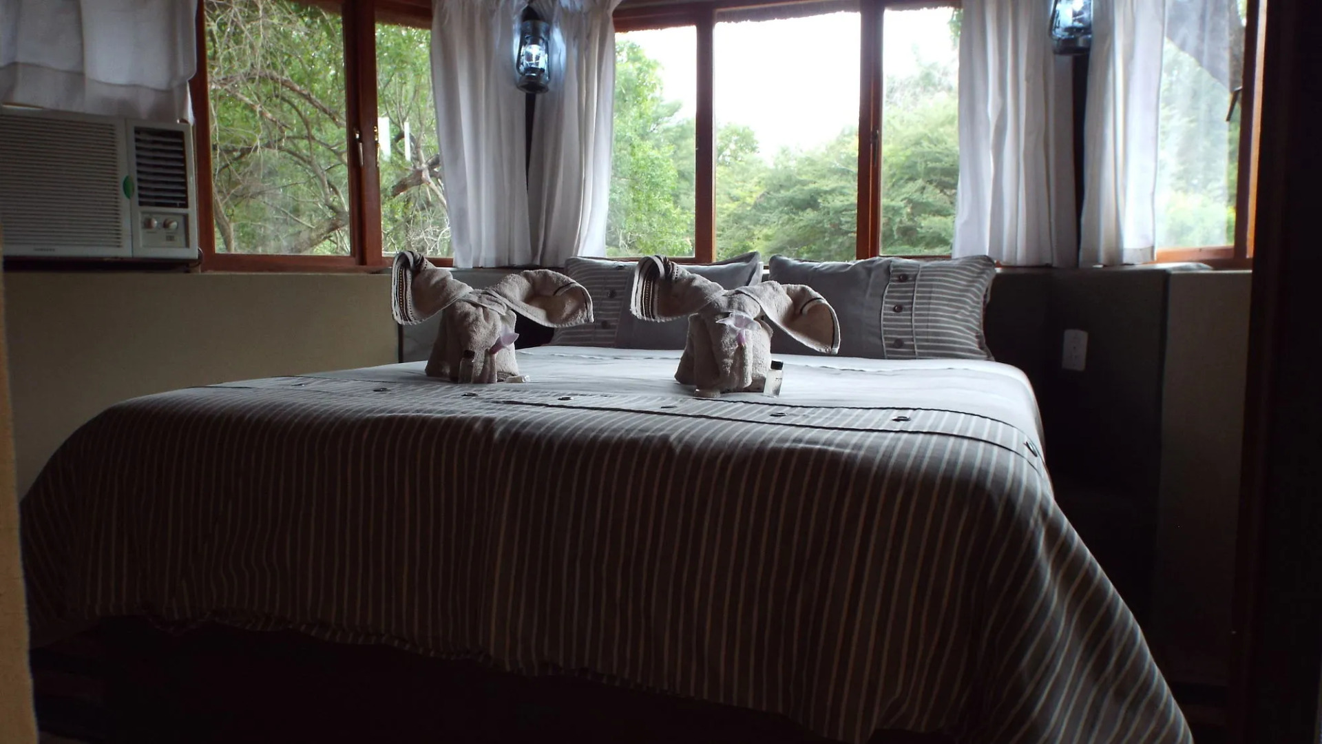 Baluleni Safari Lodge