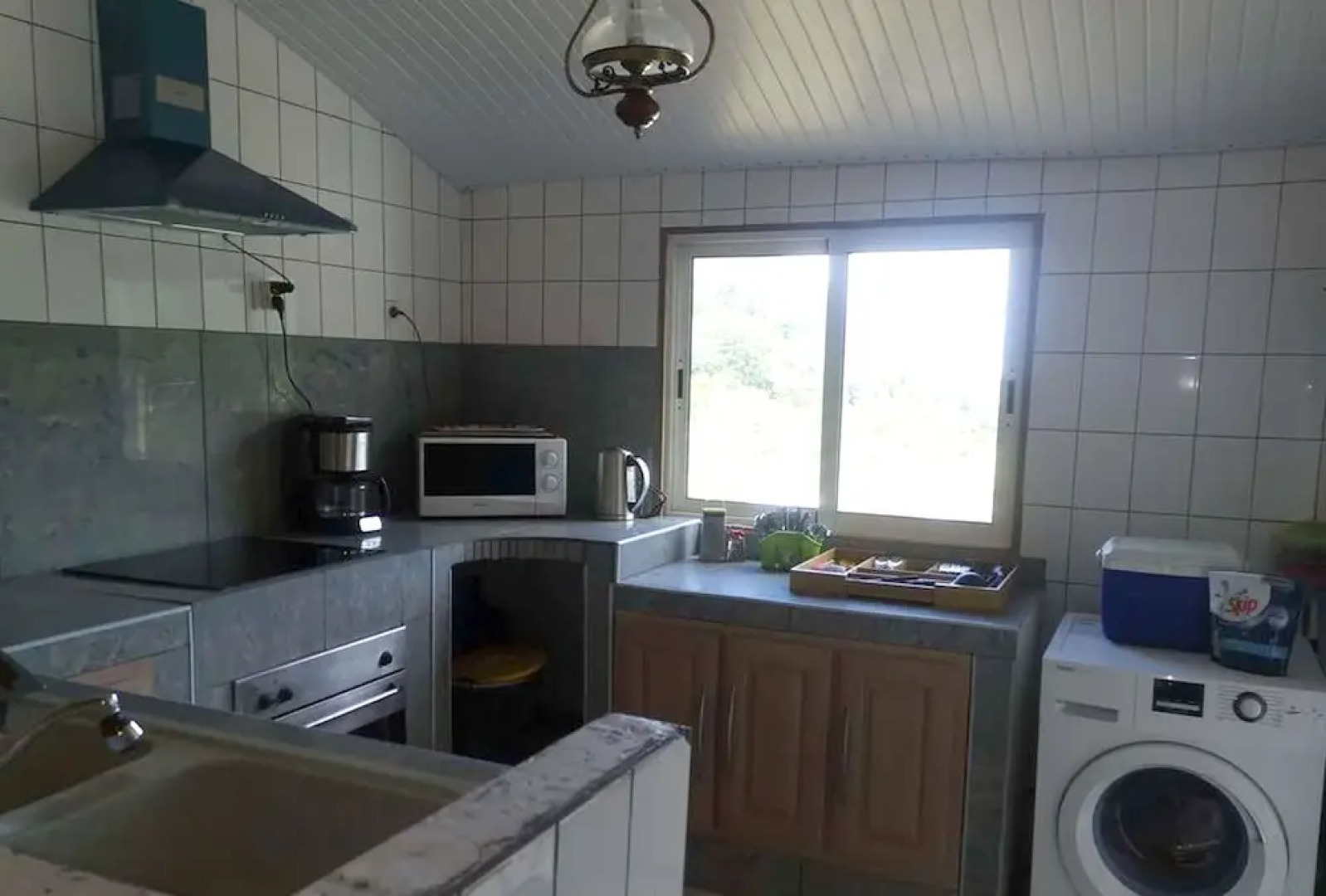 House With 5 Bedrooms in Bas Vent, With Wonderful sea View and Furnish