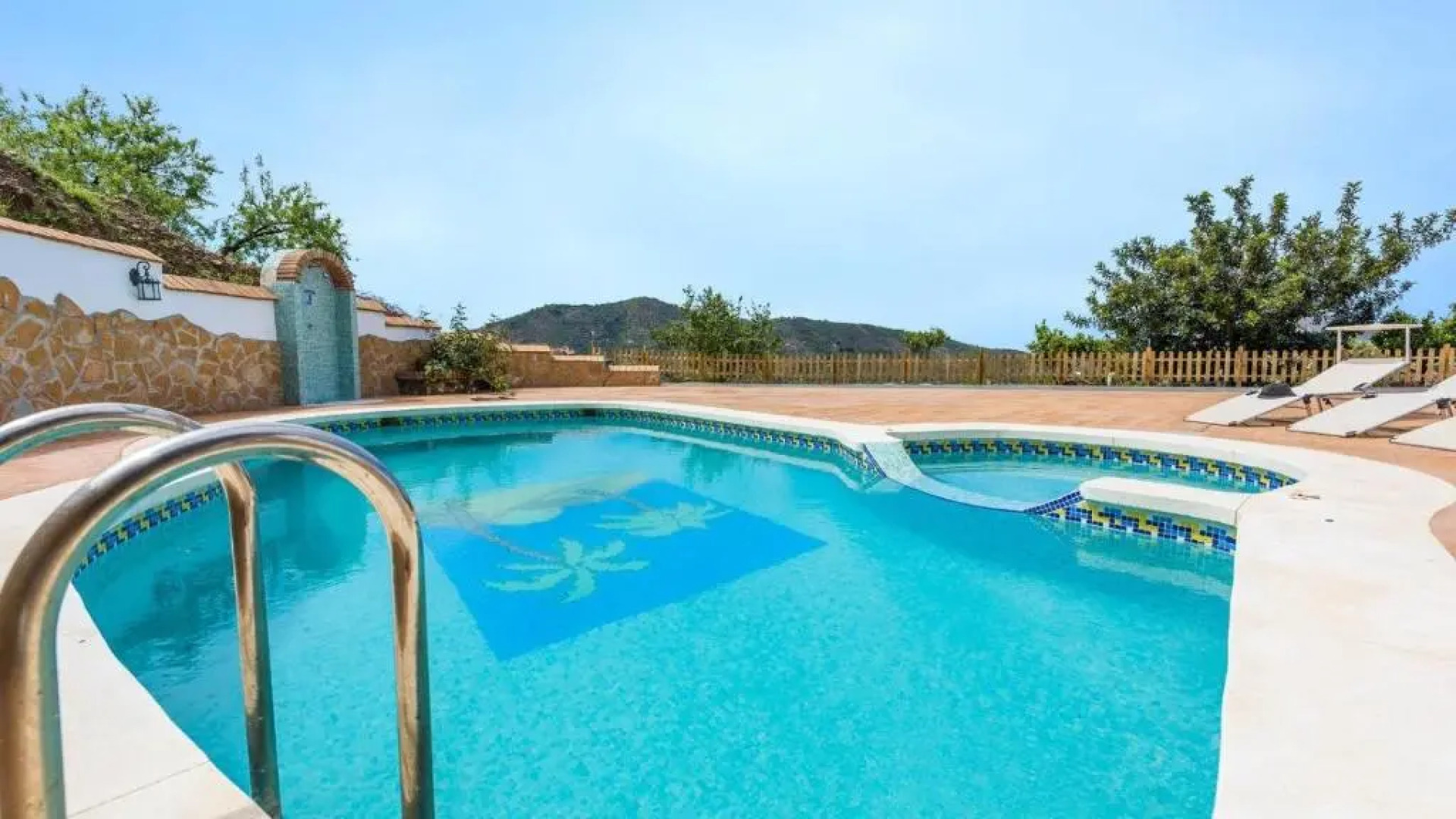 Villa Asuncion Arenas by Ruralidays