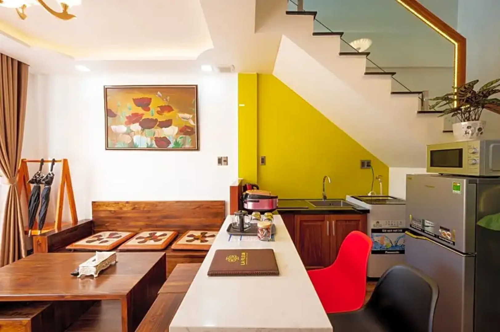 La Fleur Premium Central Apartment