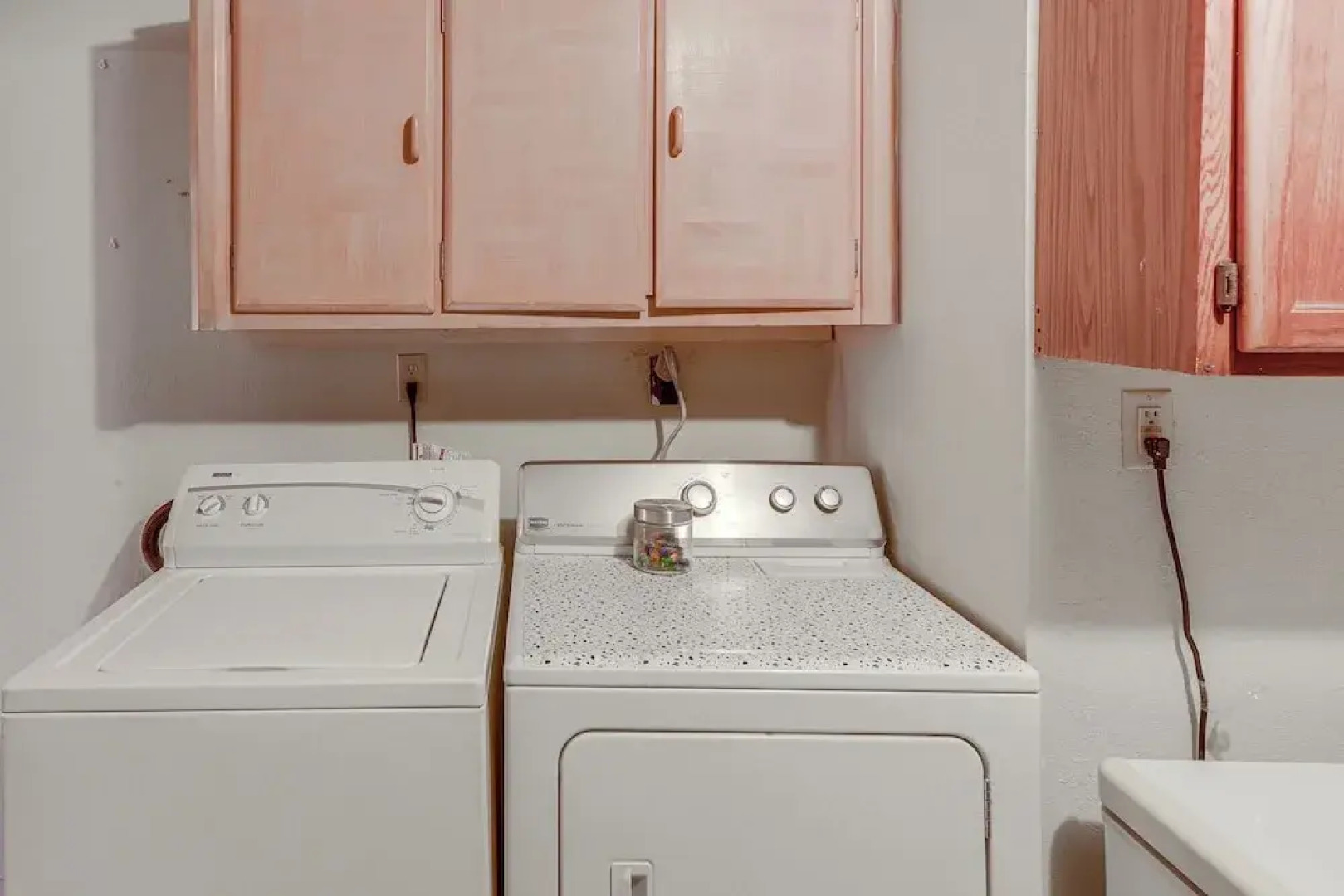 Killeen Home w/ Sunroom ~ 8 Mi to Fort Cavazos!