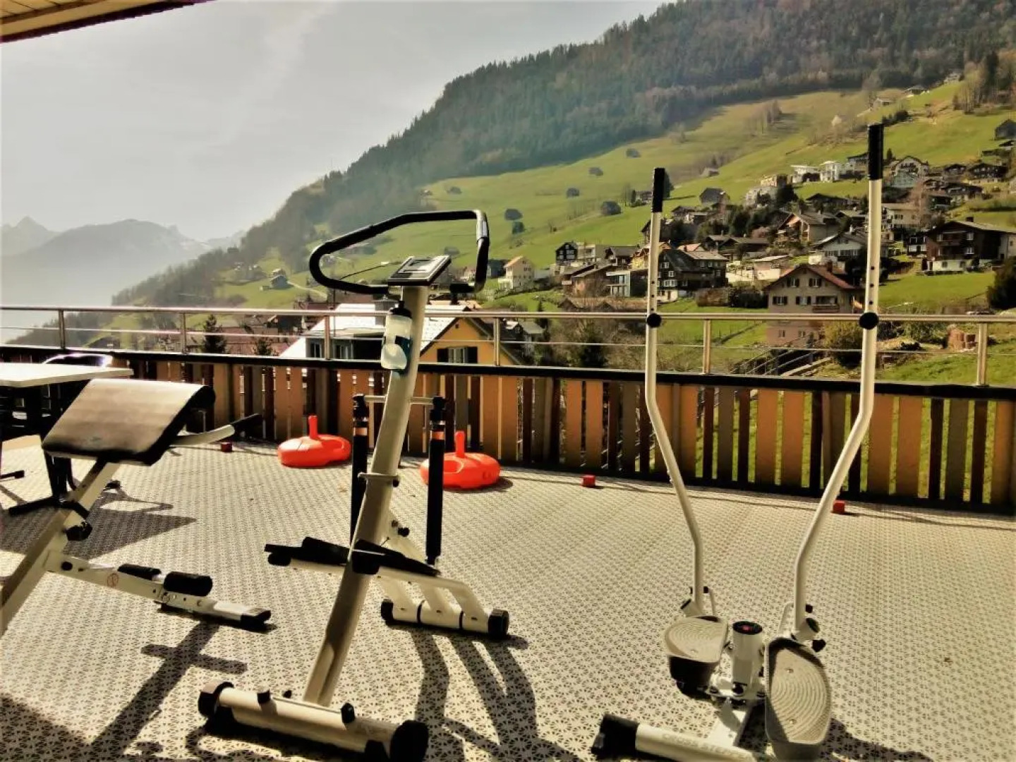 Heidi-Guesthouse-Amden Sternen