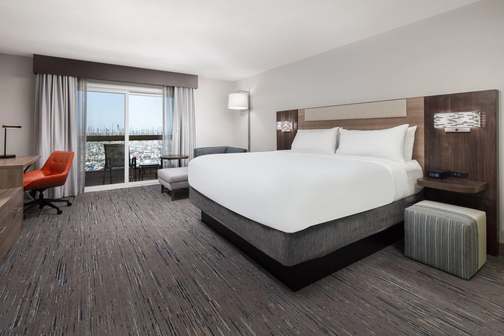 Holiday Inn Express Hotel & Suites Ventura by IHG