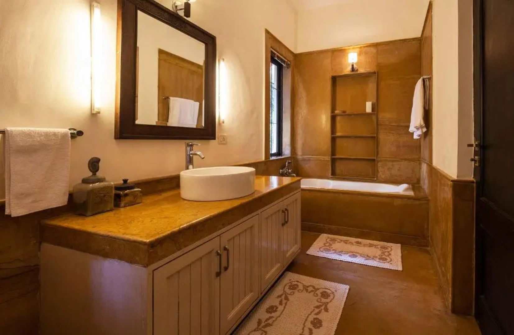 Stayvista At La Bougainvillea