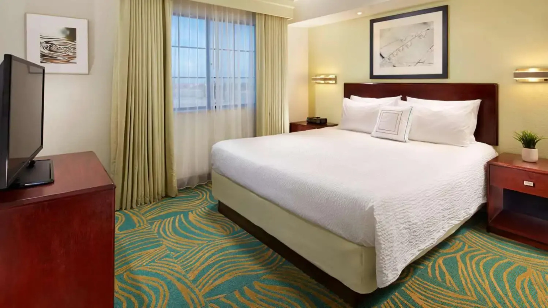 Best Western Hesperia-Victorville Suites