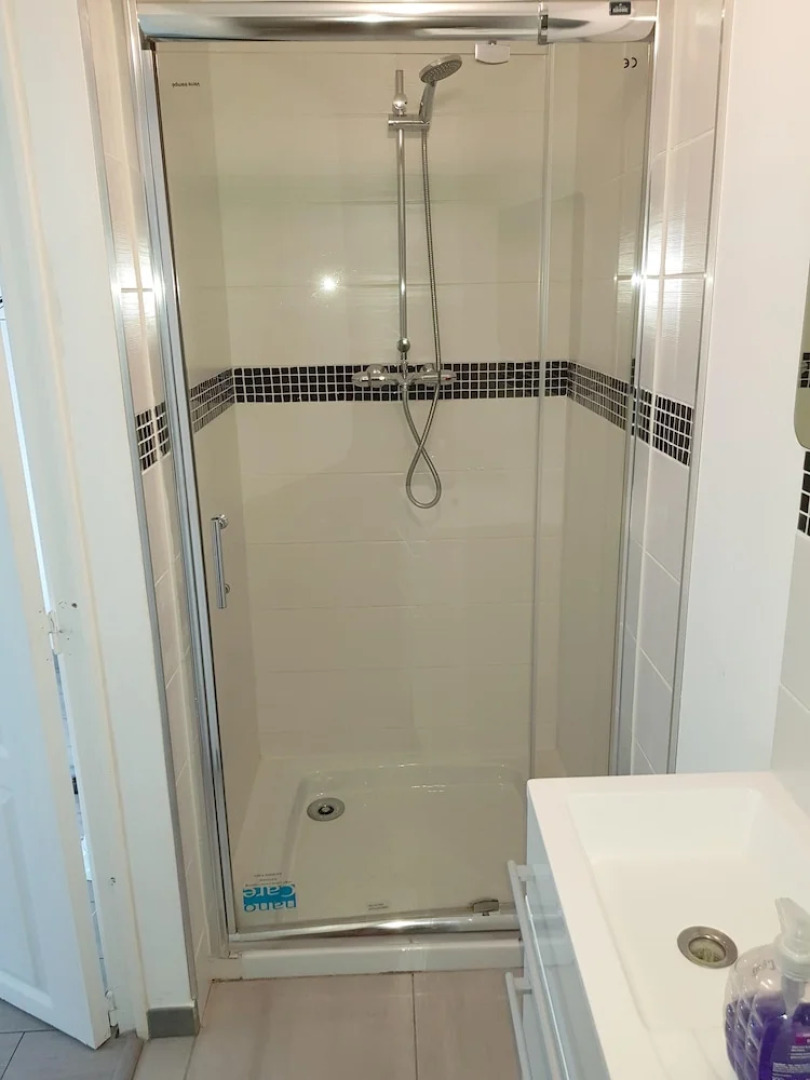 Apartment With 2 Bedrooms in Saint-mitre-les-remparts, With Wonderful sea View, Furnished Terrace and Wifi - 10 km From the Beach