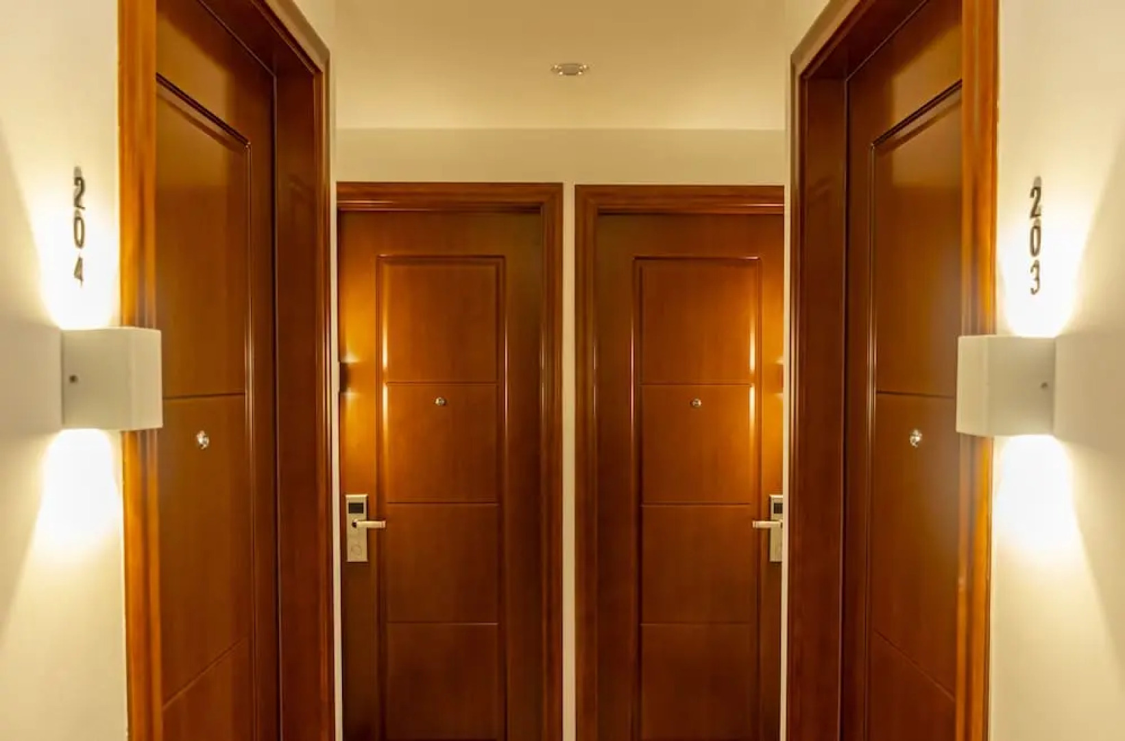 Dhon Manik Beach View