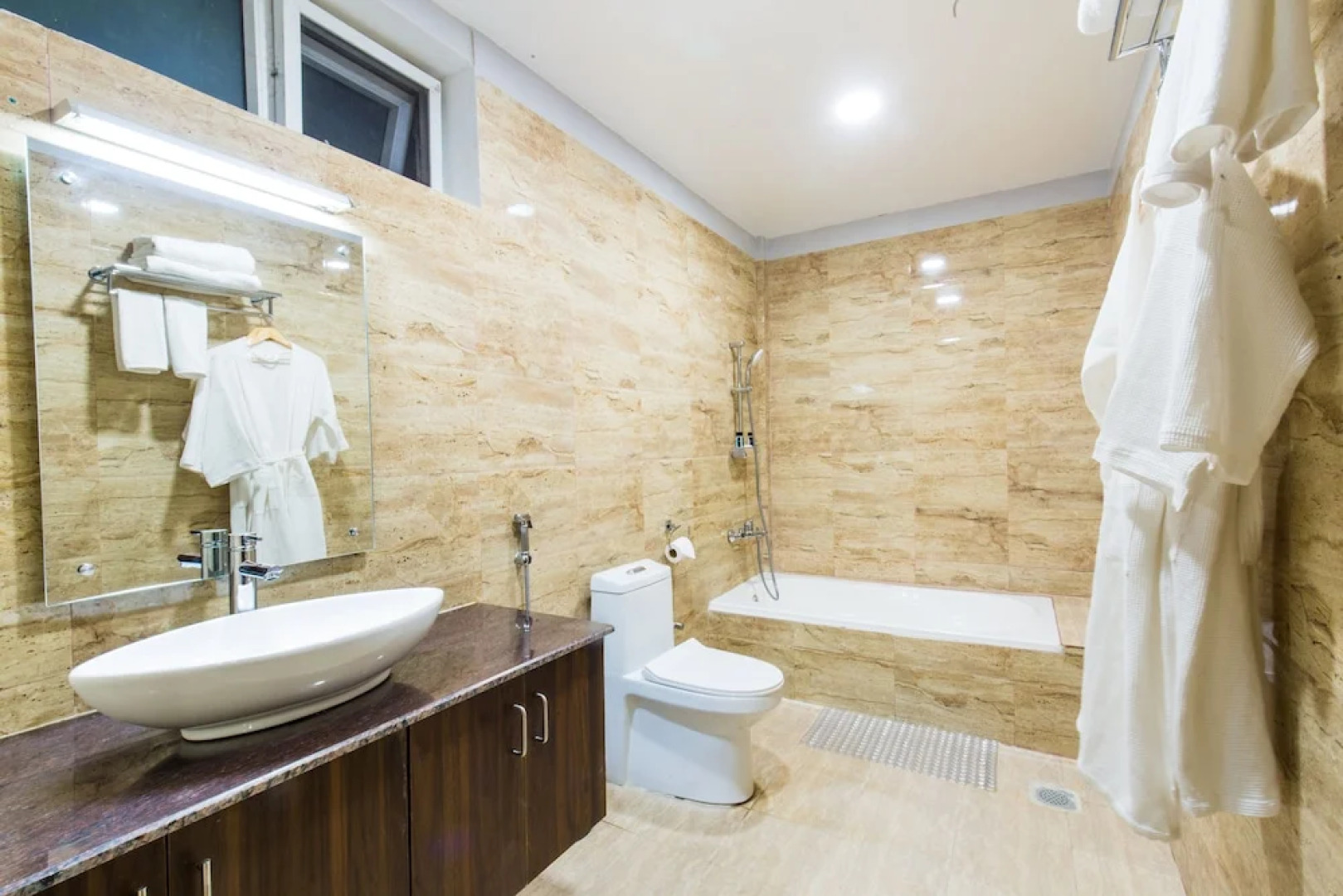 Himalaya Drishya Resort