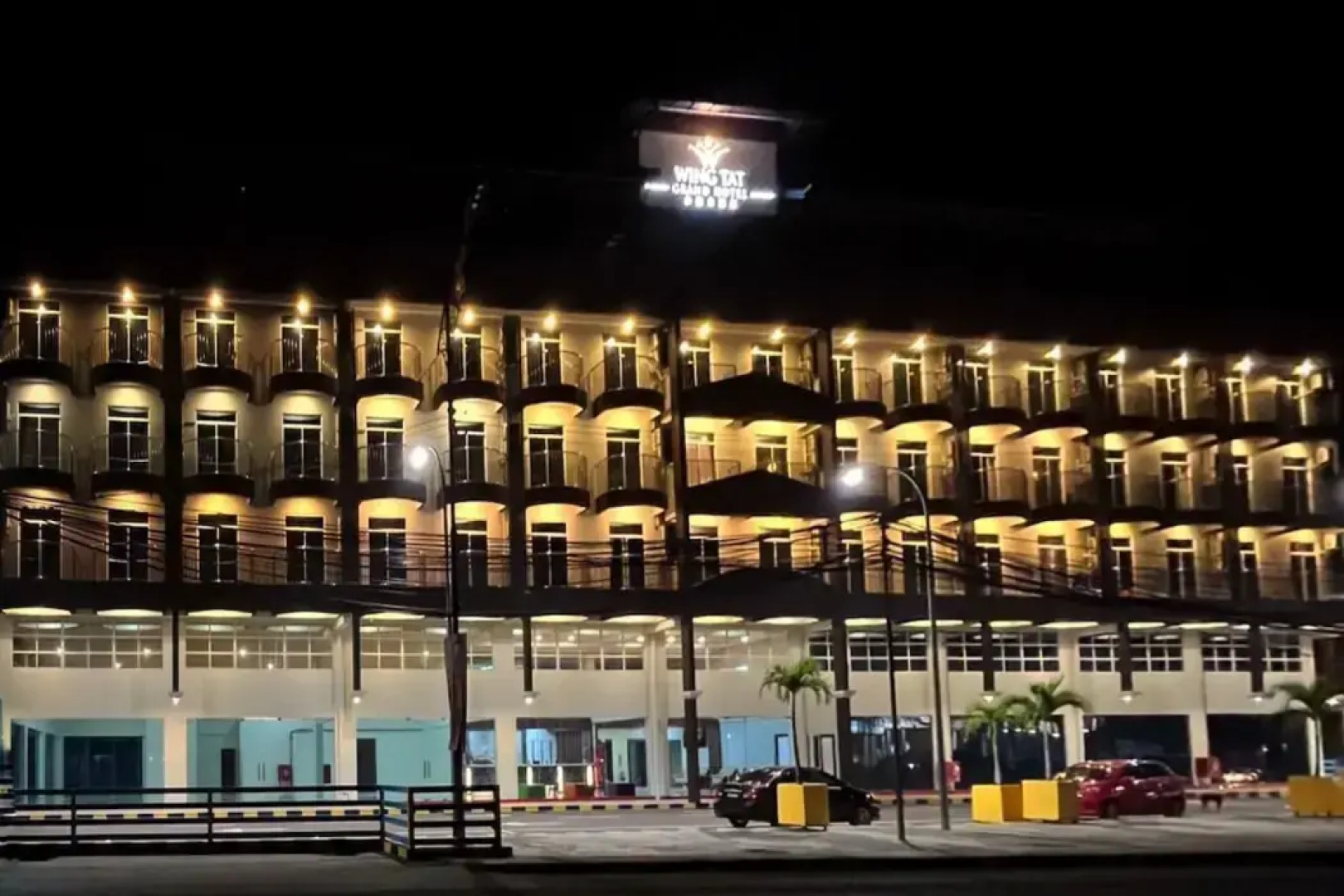 Wing Tat Grand Hotel