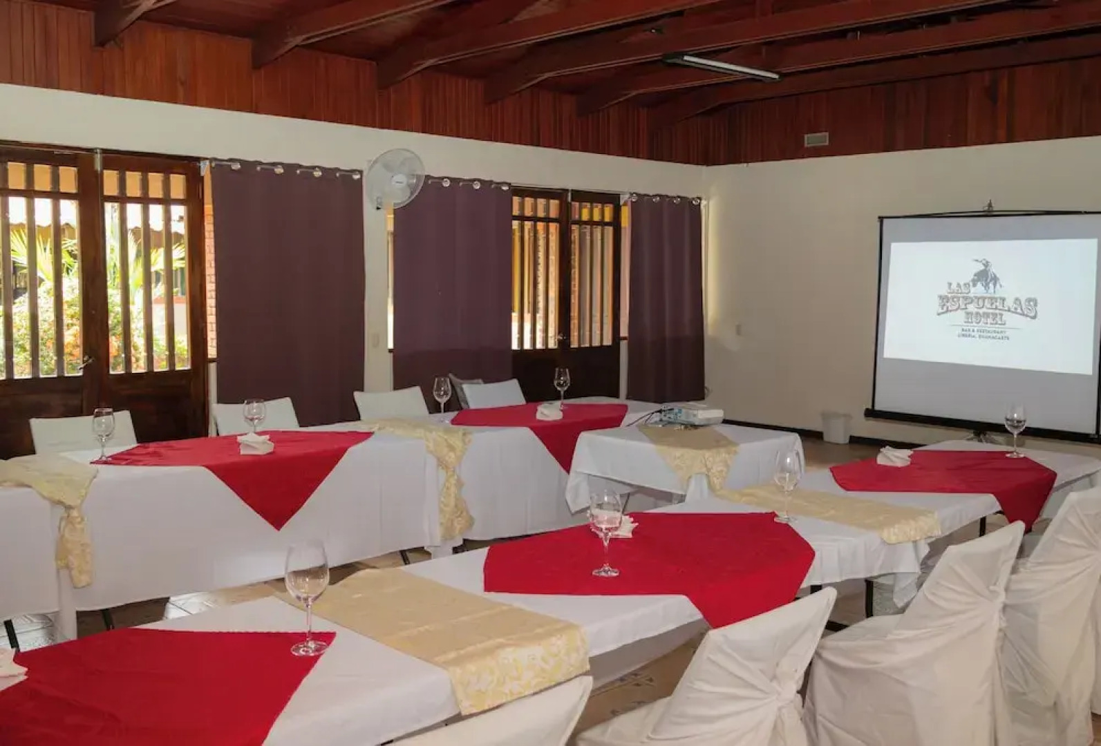 Best Western Las Espuelas Hotel And Casino