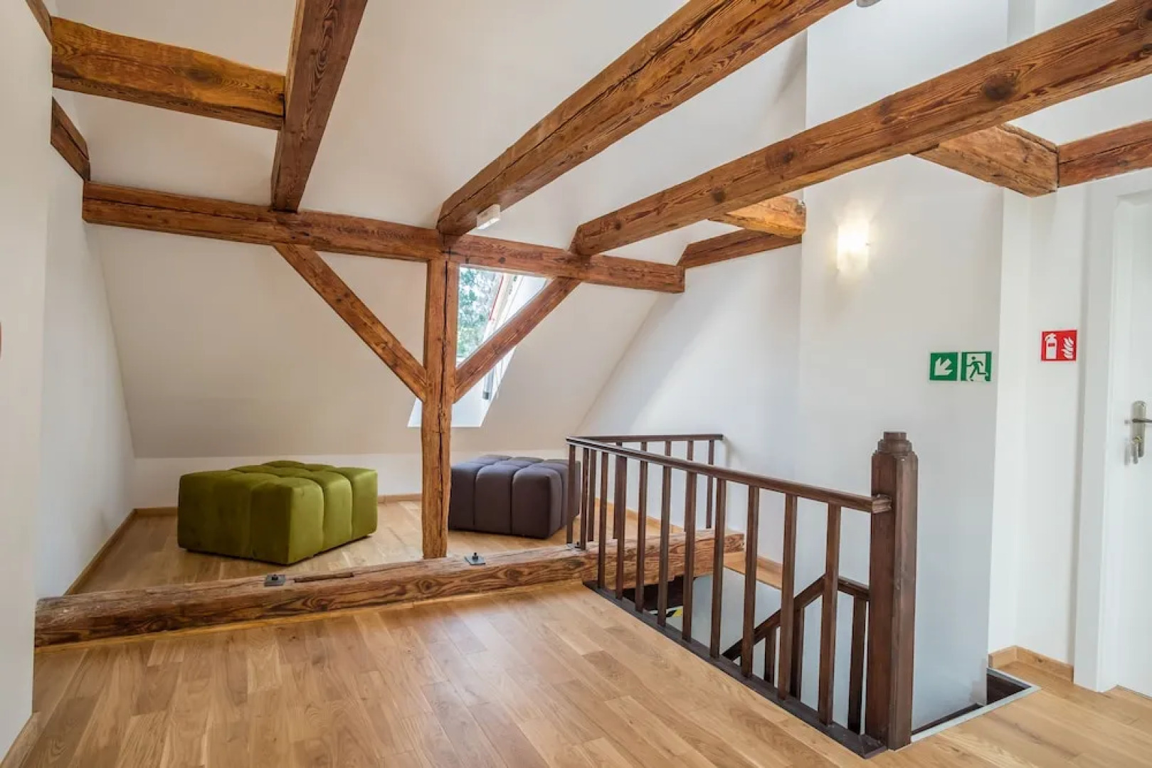 Oficyna przy Pałacu Krobielowice