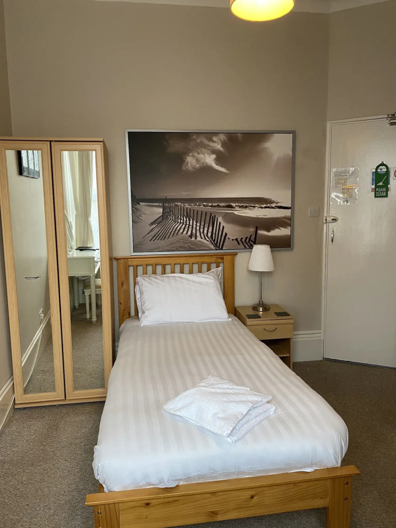 Somerton Lodge Hotel