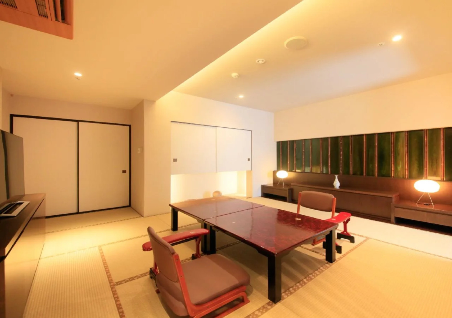 Yamashiro Onsen Miyabi no Yado Kaga Hyakumangoku