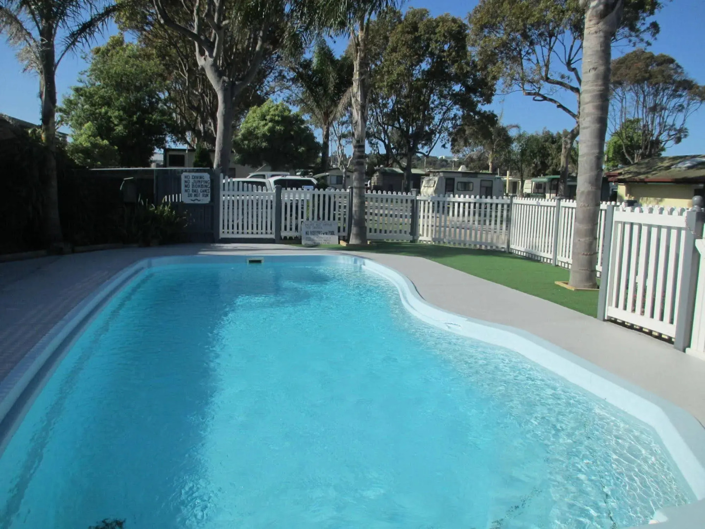 Echo Beach Tourist Park