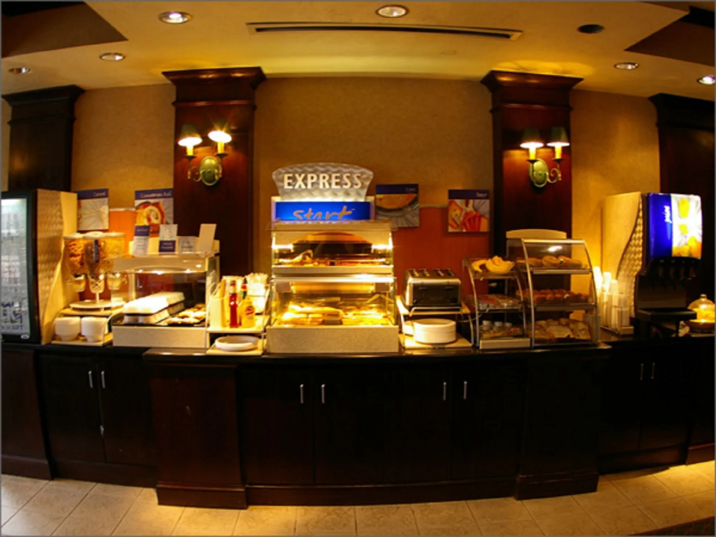 Holiday Inn Express & Suites Ogden by IHG