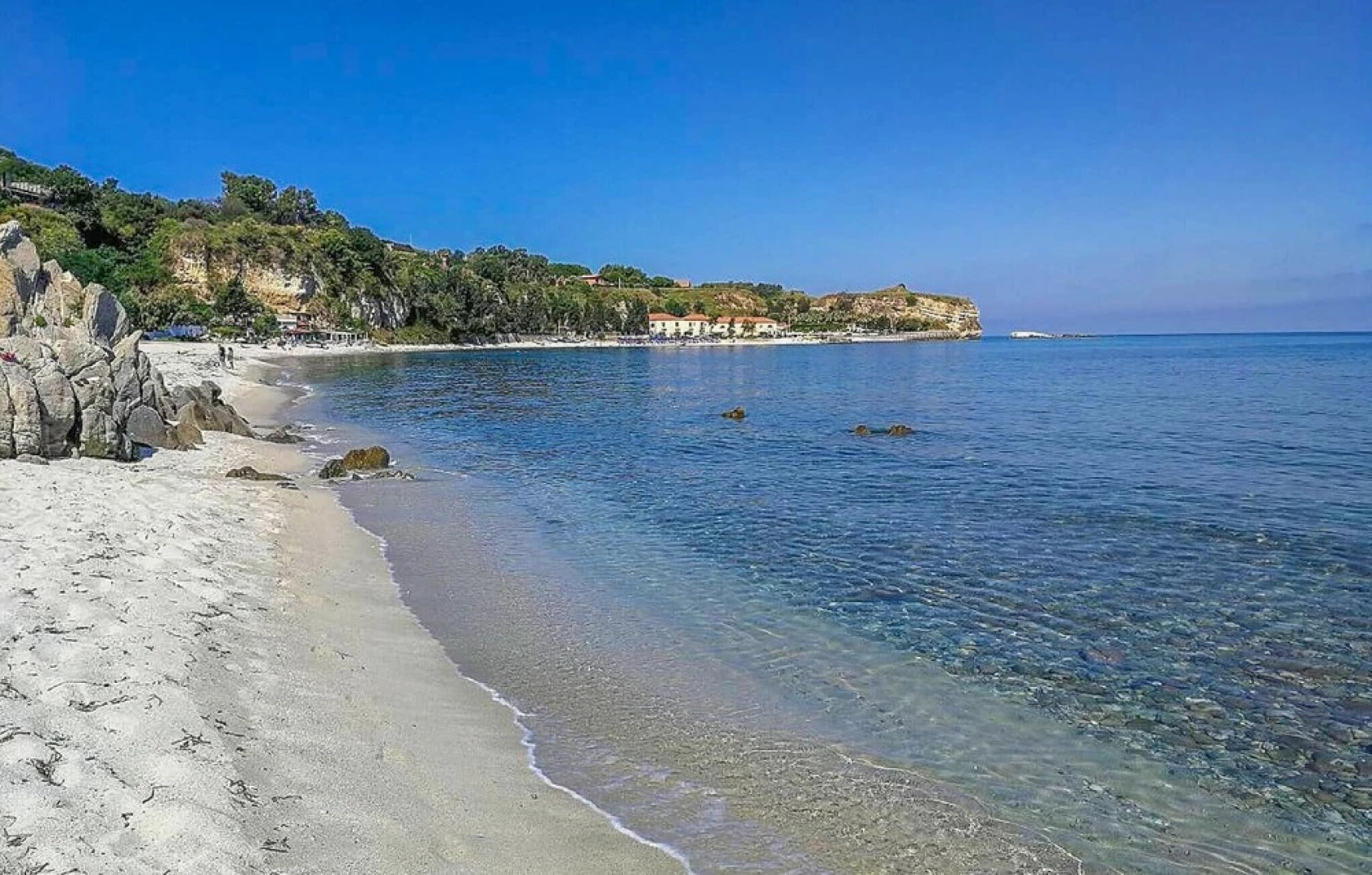 Beautiful Apartment in Briatico With 4 Bedrooms and Wifi